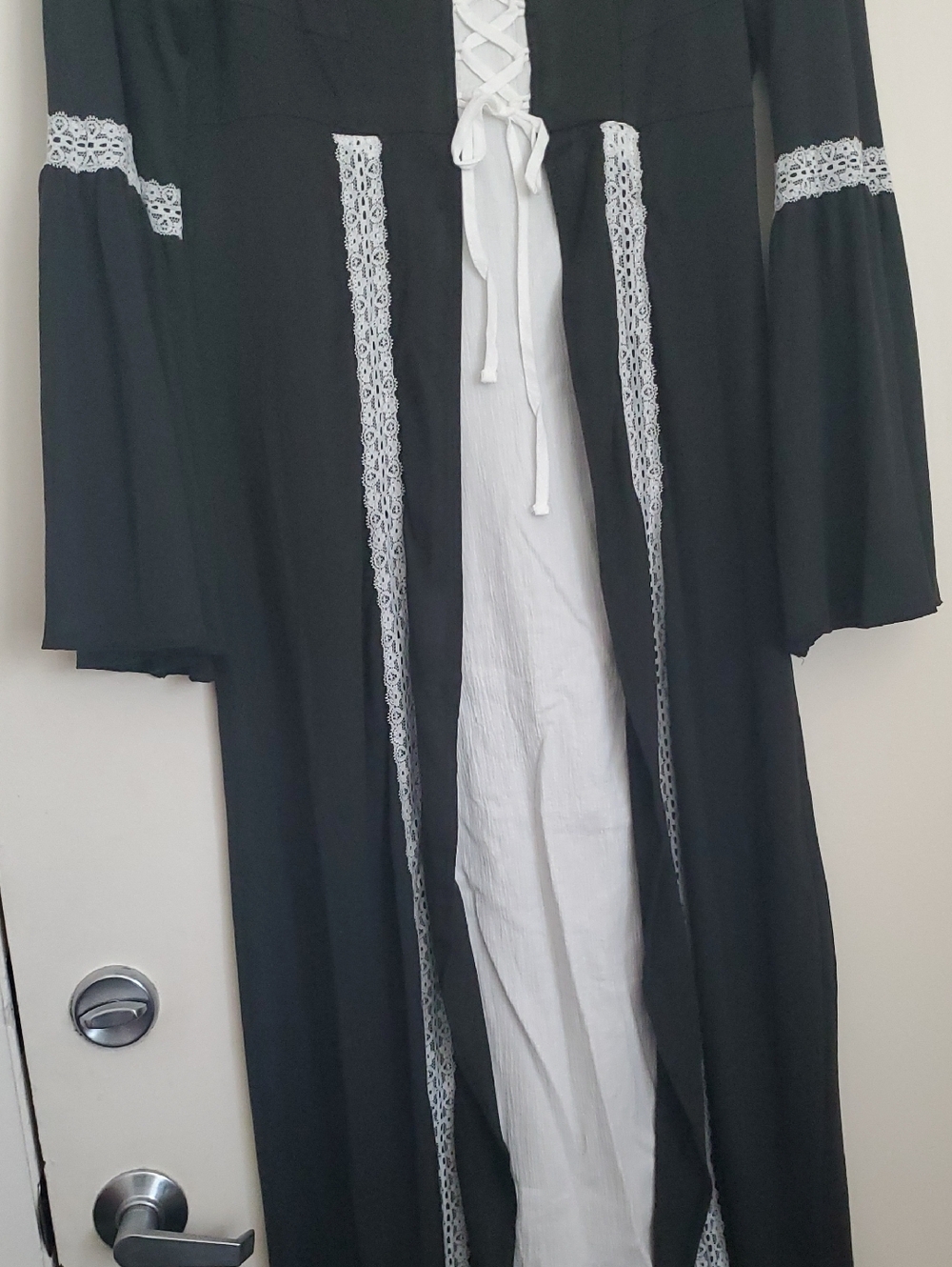 Hot Topic's Black Maxi Dress with White Bell Sleeve Lace Trim - Picture 6 of 14